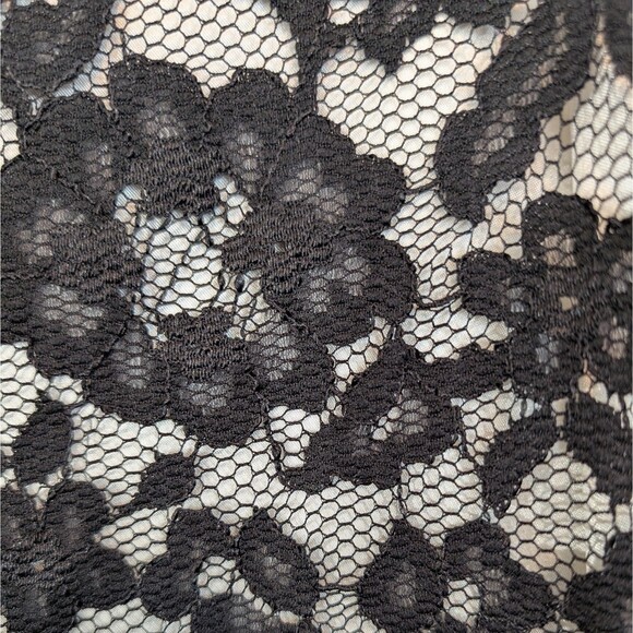 Notations Woman Petite MEDIUM Black Lace Over Ivory Knee Length Skirt Whimsygoth - Picture 12 of 13